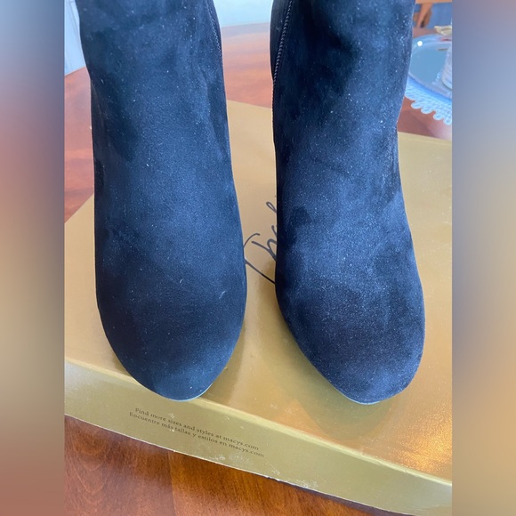 Thalia Sodi Briea booties.  8.5 - Picture 4 of 5